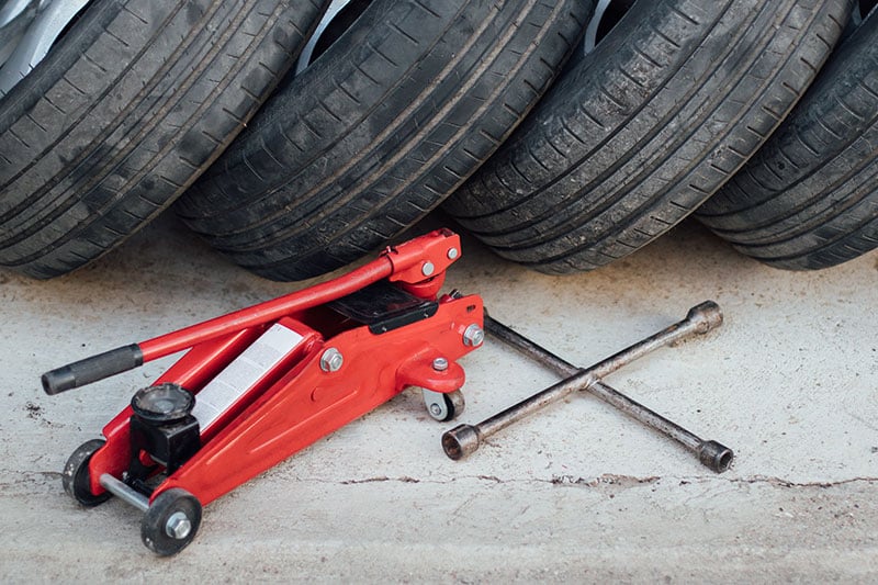 Car jack and tires