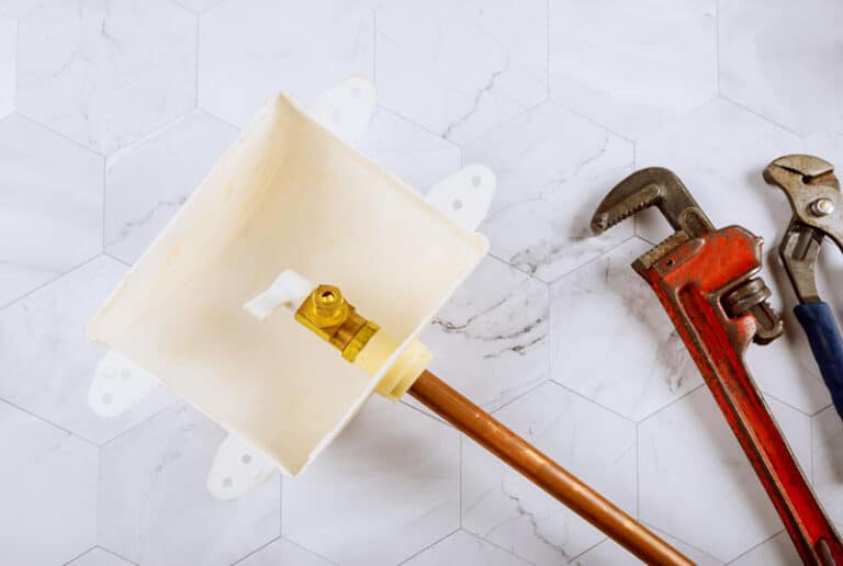 Ice Maker Not Getting Any Water? Here Are 4 Steps To Fix It