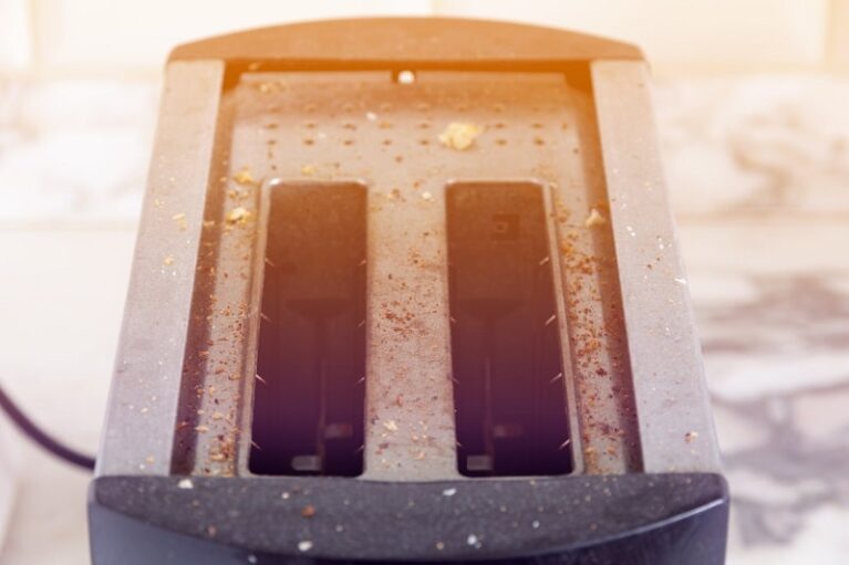 6 Tips To Stop Your Toaster Setting Off The Smoke Alarm