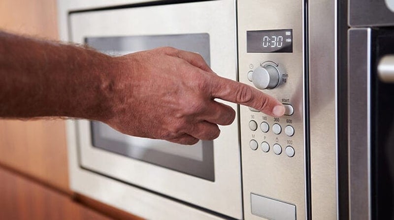 How to set microwave clock
