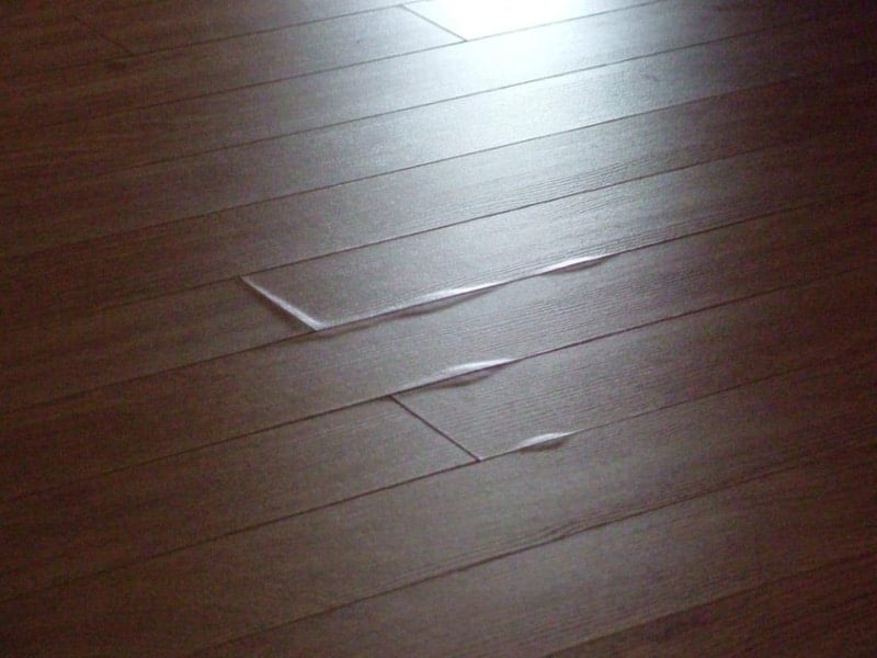 Water Under A Laminate Floor, What Happens When Laminate Floor Gets Wet And Dry Out