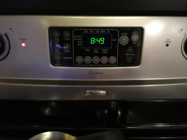 Hot Cooktop Light Staying On? 4 Tips To Help Solve It