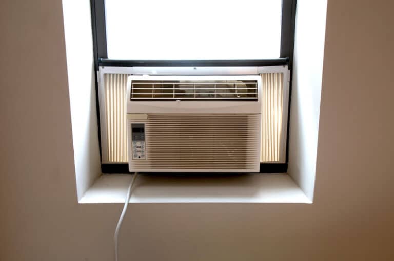 How To Carefully Install A Window Ac Without Screws 0112