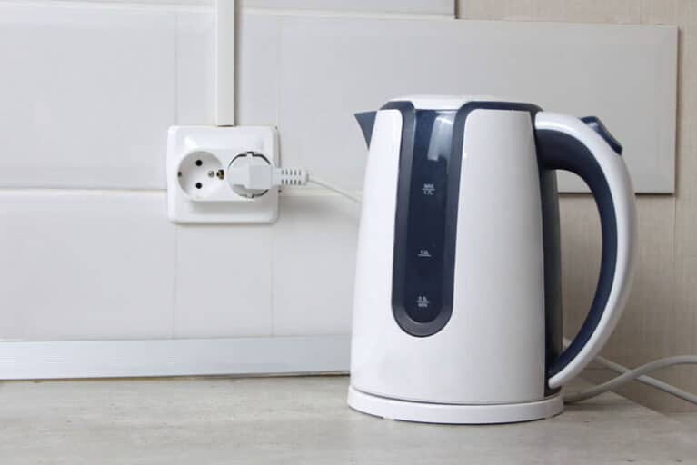 Kettle Keeps Blowing a Fuse? Here’s 4 Tips to Fix It