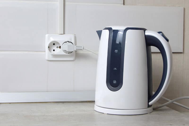Kettle plugged in on its own