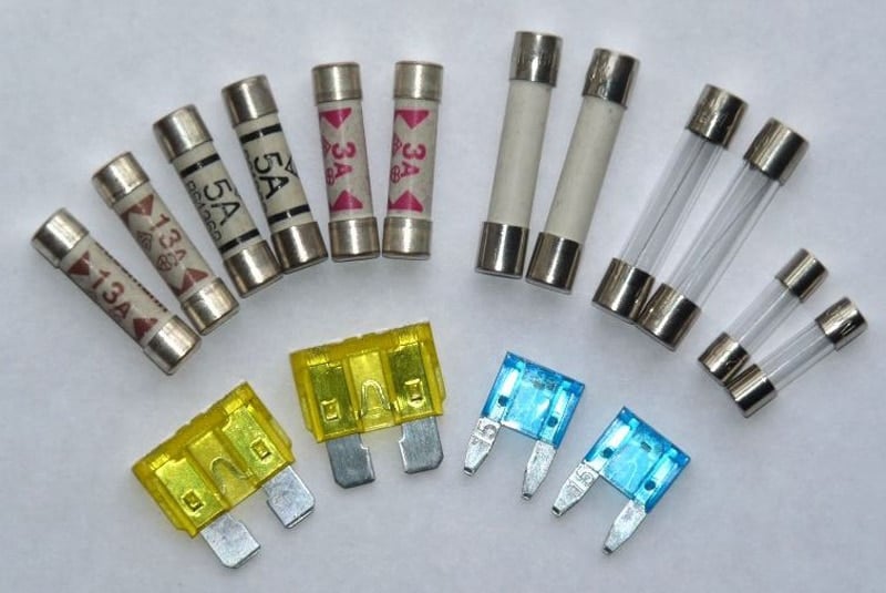 Diferent type of fuses