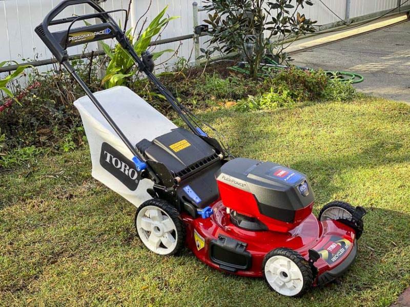 Electric lawn mower