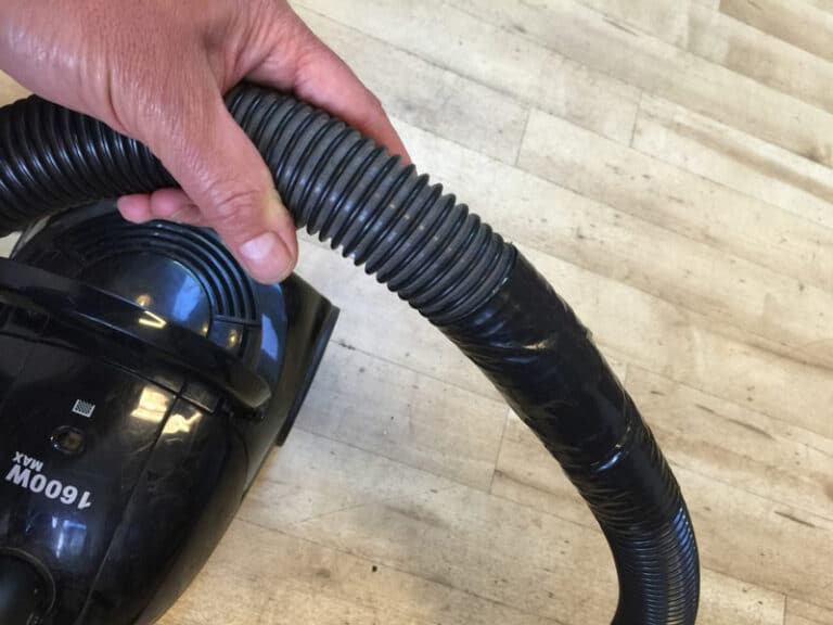Fixing A Split Vacuum Hose To Good As New 5 Simple Steps