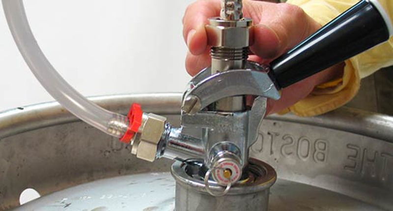 Hand Adjusting Kegerator Coupler