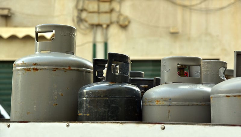 assorted propane tanks