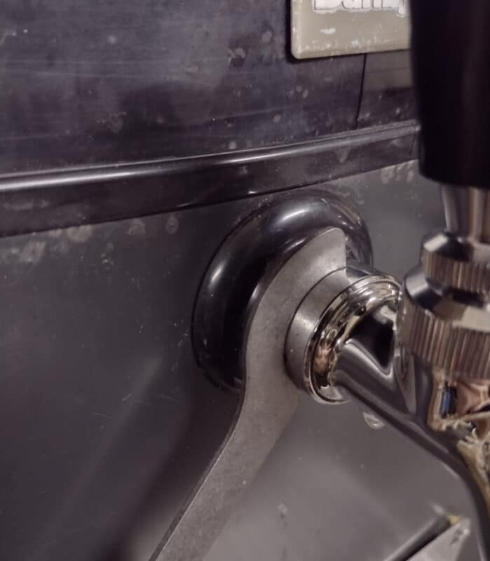Squeezing Beer Faucet Coulping Nut 