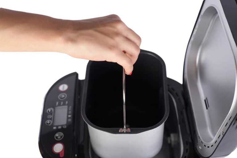 Bread Maker's Paddle Stuck? Follow These 4 Steps