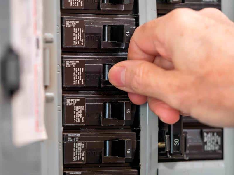 checking circuit breaker