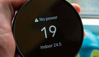 Nest Thermostat Won't Turn On? Follow These 8 Steps
