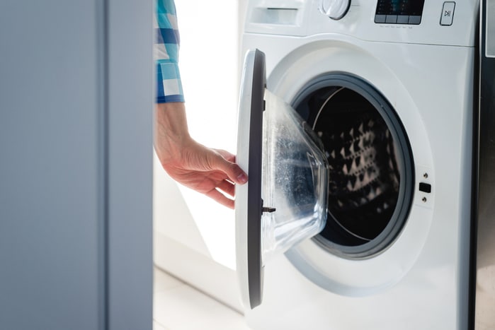 Leave the washer door open after every use