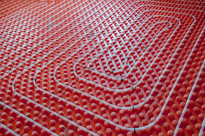 A radiant floor heating system's PEX tubes layout