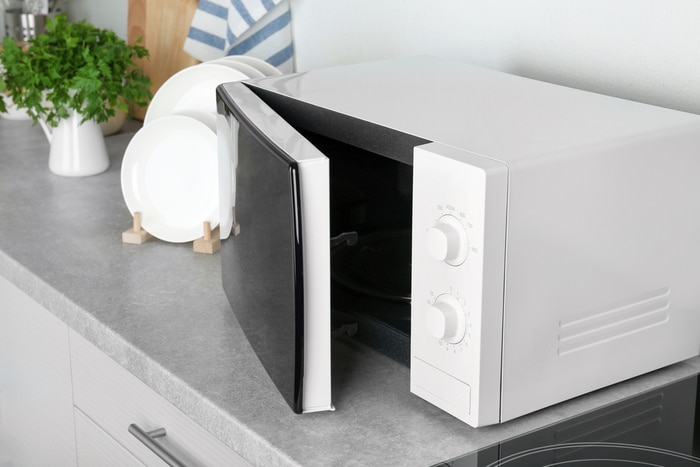 Countertop microwave