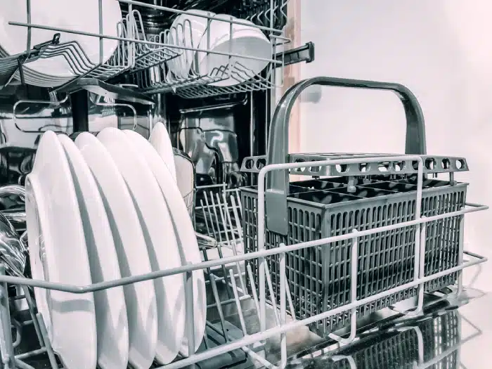 Dishwasher smart features