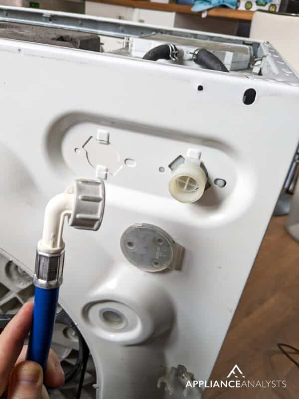 Removing washer water valve 