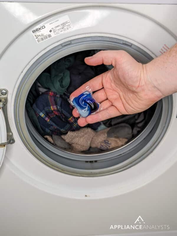Detergent in washing machine