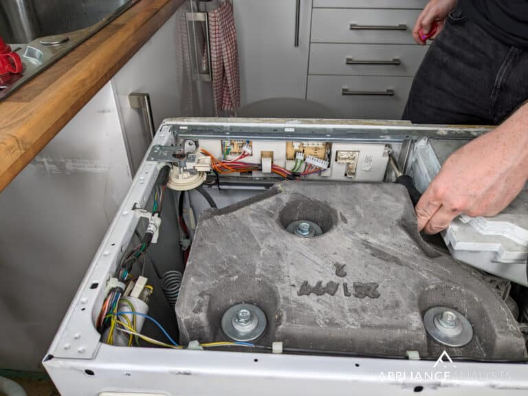 Washer Keeps Beeping at You? 5 Possible Reasons Why