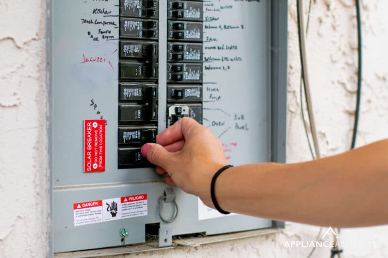 Reset dishwasher at circuit breaker